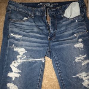 Torn AEO Jeans